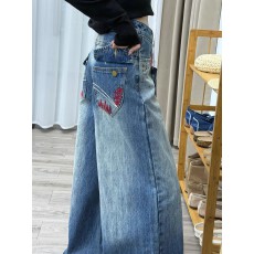 批发复古蓝刺绣<b class='q'>钉珠</b><b class='q'>牛仔裤</b>女春季新款大码胖mm梨型身材宽松显瘦阔腿裤