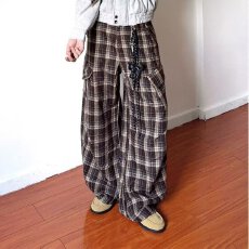 批发格子带<b class='q'>饰品</b>】宽松巴鲁米阔腿格子裤女垂感直筒弯刀裤春夏休闲裤子