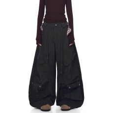 批发【送<b class='q'>饰品</b>】美式复古腰绳设计感弯刀工装裤男女褶皱多口袋阔腿裤潮