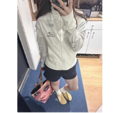 批发2026前卫夏季户外轻薄透气防晒衣女美式<b class='q'>短款</b>防紫外线机能皮肤衣