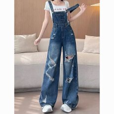 批发港风二罗水洗破洞牛仔背带裤女夏新款宽松显瘦<b class='q'>连体裤</b>直筒阔腿<b class='q'>长裤</b>