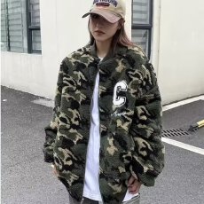批发时尚正大秋冬季男女情侣夹克外套加厚街头棒球服夹克外套新款日系