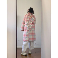 批发粉色格纹小个子大衣女2025新款学院风复古<b class='q'>中长款</b>牛角扣外套女秋冬