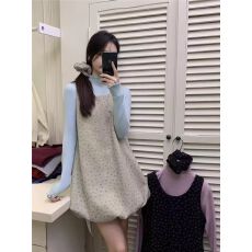 批发日系减龄风<b class='q'>打底</b>长袖针织衫女冬季宽松显瘦花苞碎花连衣裙子两件套