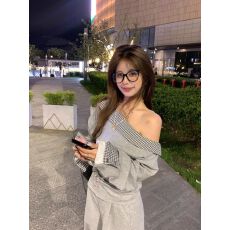 批发韩系<b class='q'>气质</b>休闲运动服套<b class='q'>装</b>少女感格纹拼接斜肩卫衣女早春长<b class='q'>裤</b>两件套