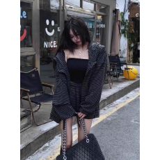 批发韩系时尚百搭条纹连帽长袖<b class='q'>卫衣</b>女春季新款高腰显瘦半身短裙两件套