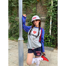 批发美式复古爱心狗狗撞色插肩袖T恤2026早春女宽松休闲百搭长袖上衣