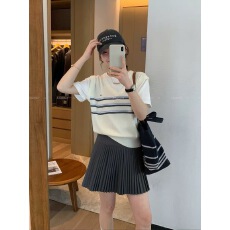 批发<b class='q'>条纹</b>短袖圆领假两件<b class='q'>针织衫</b>女2026春夏新款设计感宽松百搭外穿上衣