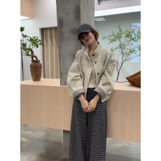 批发短款巨好看立领风衣外套女装春秋新款2026宽松休闲小个子<b class='q'>夹克</b>上衣