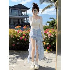 批发辣妹气质白色吊带上衣<b class='q'>开衫</b>女夏季新款性感<b class='q'>不规则</b>碎花半裙度假套装