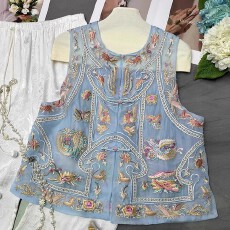 批发<b class='q'>欧根纱</b>刺绣马甲女士新中式国风外穿坎肩背心2025超火新款马夹上衣