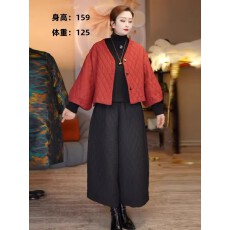 批发妈妈新中式套<b class='q'>装</b>时尚洋气国风夹棉马甲秋冬加厚大码花苞裤两件套<b class='q'>女</b>