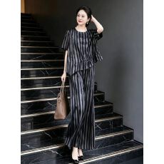 批发年轻妈妈夏装洋气短袖小衫套装裤子新款<b class='q'>中老年女装</b>雪纺上衣两件套