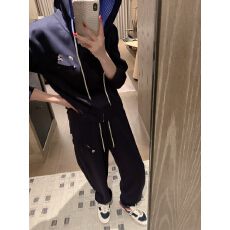 批发秋季时尚休闲运动<b class='q'>卫衣</b><b class='q'>套装</b><b class='q'>女</b>款减龄外套巨好看早秋两件套