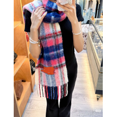 韩系复古彩色格子马海毛围巾女秋冬季加厚保暖