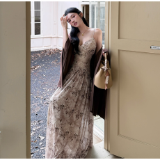 批发清冷禅意新中式吊带长裙+青衫显瘦<b class='q'>蝙蝠</b>袖江南烟雨披肩套装