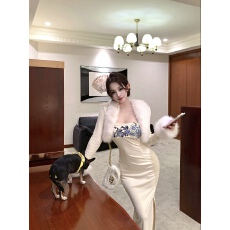 批发纯欲风辣妹狐狸毛领拼接短外套女新款修身显瘦<b class='q'>气质</b>吊带包臀裙套装