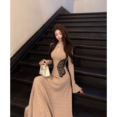 批发蝶来新中式改良<b class='q'>刺绣</b>收腰<b class='q'>连衣裙</b>气质半高领可拆卸披肩