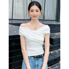 批发韩系辣妹超好看的白色V领上衣女2026年夏季新款短袖T恤设计感小众