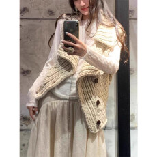 批发百搭<b class='q'>背心</b>无袖上衣韩版时髦设计翻领粗线针织马甲女气质保暖针织衫