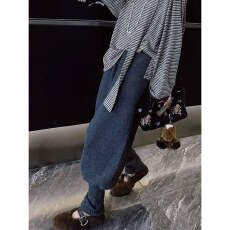 批发2026年春秋新款灰色针织束脚<b class='q'>裤</b>女复古百搭显瘦松弛休闲<b class='q'>裤</b>保暖<b class='q'>裤</b>子