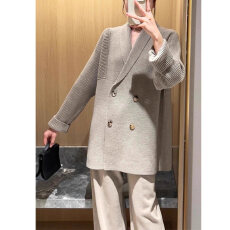 批发时尚轻熟风V领双排扣针织开衫女春秋灰色宽松气质<b class='q'>百搭</b>外套高级感