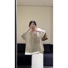 批发温柔风设计褶宽松喇叭袖上衣女2026<b class='q'>春</b>季新款气质高腰半身裙两件套