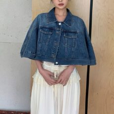 批发美式复古港风翻领宽松斗篷款<b class='q'>牛仔</b>短外套女2026春季新款设计感上衣