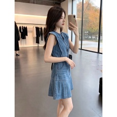 批发法式设计感小众<b class='q'>牛仔裙</b>子女2026夏季气质名媛小香风减龄无袖短裙潮
