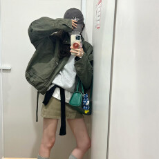 批发美式复古工装立领夹克上衣女早秋流行新品休闲百搭宽松时髦外套潮