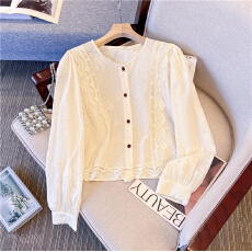 批发实拍法式重工刺绣花朵镂空圆领长袖衬衫女荷叶边蕾丝拼接上衣