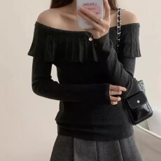 批发韩系氛围感紫色荷叶边<b class='q'>一字肩</b>针织衫女巨好看的早秋季穿搭修身<b class='q'>上衣</b>