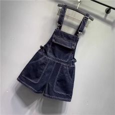 批发深蓝色休闲减龄大口袋牛仔背带裤<b class='q'>女</b>夏季新款高腰显瘦a字连体短裤