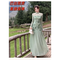 批发新中式国风EIA一尧青山雾温婉清雅旗袍女秋冬显瘦长袖连衣裙