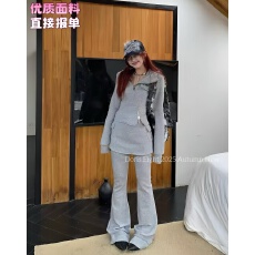 批发网红同款2025秋季新款甜酷辣妹斜拉链连帽卫衣+修身微喇<b class='q'>裤</b>套装女