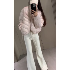 批发泡芙排骨羽绒服女短款2025<b class='q'>秋</b>冬新款白鸭绒宽松立领抽绳外套小个子