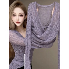 批发<b class='q'>蕾丝</b>网纱交叉V领镂空长袖T恤女早春新款小众性感风修身显瘦<b class='q'>打底衫</b>