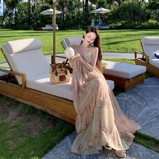 批发实拍 海边旅游穿搭松弛感度假风天丝印花花边假两件<b class='q'>连衣裙</b>