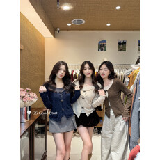 批发<b class='q'>羊绒</b>秋季高级感韩版甜美纯欲风波点假两件小衫