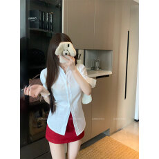 批发棉麻竹节百搭白色收腰翻领中袖<b class='q'>衬衫</b>女夏季中长款纽扣小众上衣<b class='q'>T</b><b class='q'>恤</b>