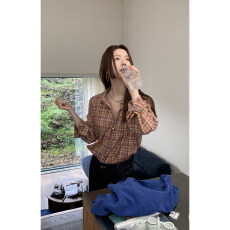 批发原版面料韩版彩色褶皱格纹<b class='q'>衬衫</b>女夏季复古宽松单排扣翻领<b class='q'>长袖</b>外套