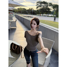 批发莱赛尔辣妹风灰色斜肩<b class='q'>短</b>袖T恤女夏褶皱收腰修身百搭显瘦<b class='q'>短</b>款上衣