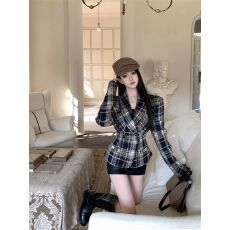 批发韩版英伦复古加厚格子西装上衣排扣收腰短款显瘦毛呢<b class='q'>外套</b>女秋冬