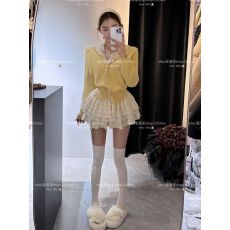 批发韩系甜美减龄撞色蕾丝连帽针织开衫女秋冬款设计感<b class='q'>蓬蓬</b>半身<b class='q'>裙套装</b>