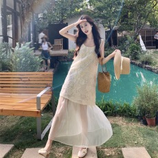 批发立体肌理绣花珠片拼接连衣裙女夏季<b class='q'>吊带</b>背心裙长裙子