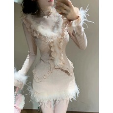 批发甜美多巴胺粉色纯欲风设计感辣妹上衣修身性感包臀半身裙两件套女