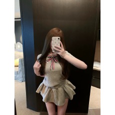 批发撞色针织小毛衣配领结上衣韩系减龄<b class='q'>甜美</b>少女短裙两件套