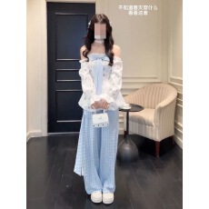 批发春天甜美蝴蝶结收腰一字领露肩上衣少女风蓝白格纹阔腿长<b class='q'>裤</b>两件套