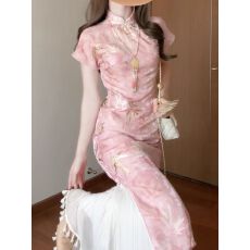 批发新中式国风盘扣粉色<b class='q'>连衣裙</b>轻奢高级感惊艳绝美气质改良<b class='q'>旗袍</b>裙夏季