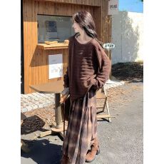 批发美拉德穿搭时尚套装女高级感2026春夏新款吊带<b class='q'>连衣裙</b>针织衫两件套